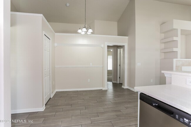 Foto del edificio - 1097 Cherry Point Way