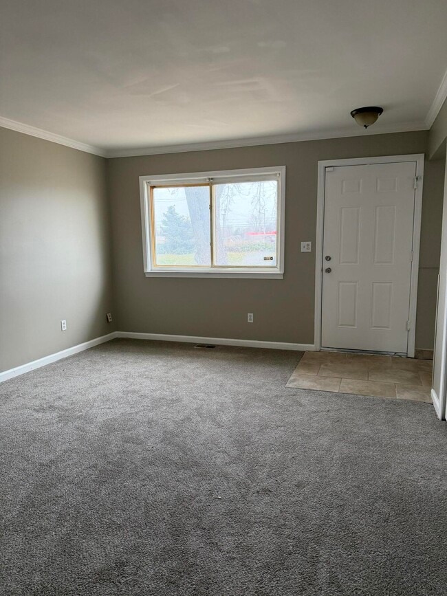 Building Photo - 2399 Emmons Ave