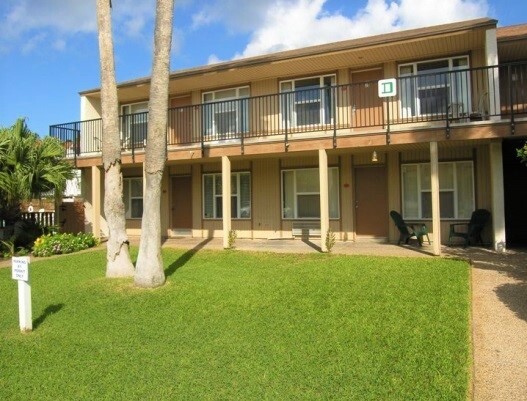 200 W Kingfish St Unit 102-D, South Padre Island, TX 78597 - Condo for Rent  in South Padre Island, TX 