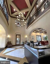 Building Photo - 12953 Centre Park Cir