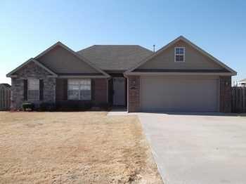 Primary Photo - 2503 SW Huntwick Ave