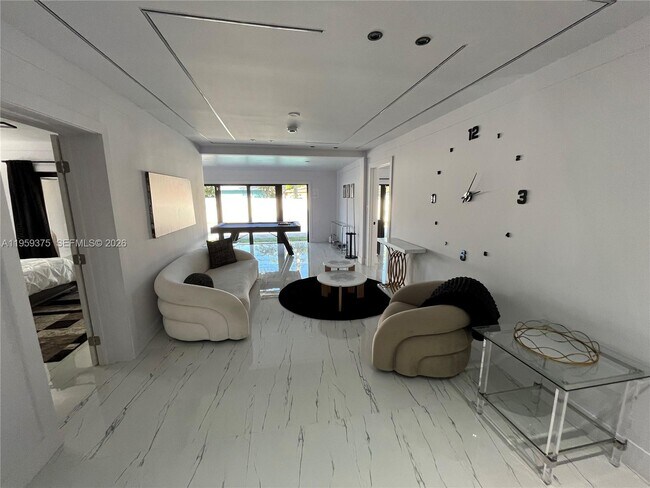 Foto del edificio - 39 SE 7th St