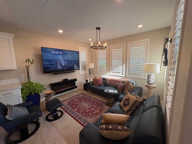 Building Photo - Elegant Fully Furnished 3BR/2.5BA Condo in Carlsbad