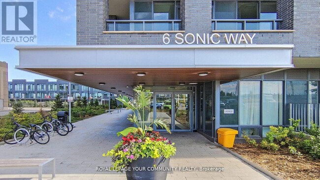 Photo du bâtiment - 6-N306 Sonic Way