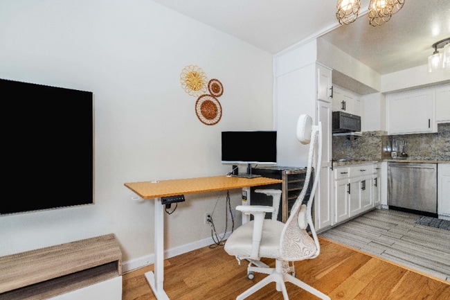 Foto del edificio - 1998 Broadway