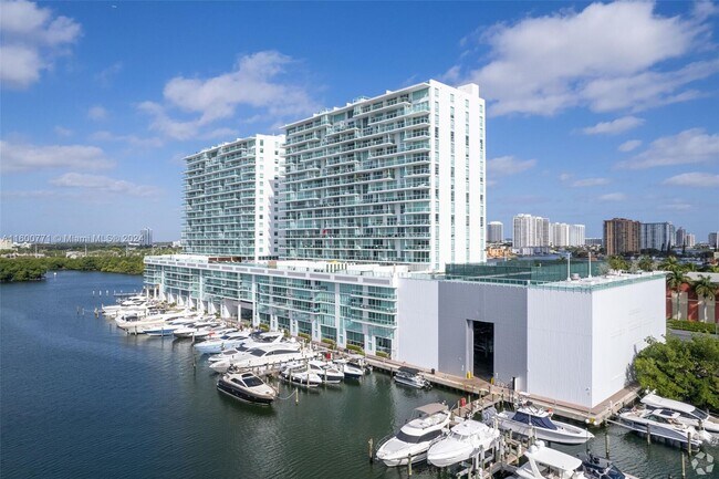 Building Photo - 400 Sunny Isles Blvd