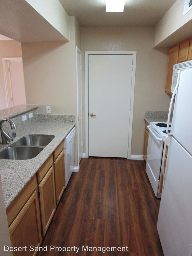 Building Photo - 45 Maleena Mesa St