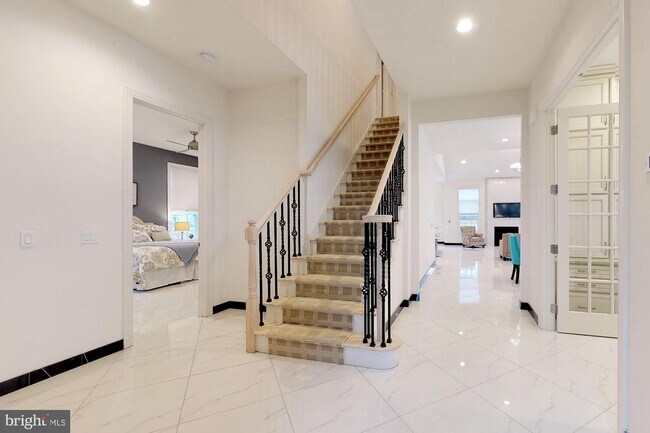 Building Photo - 104 Samjan Cir