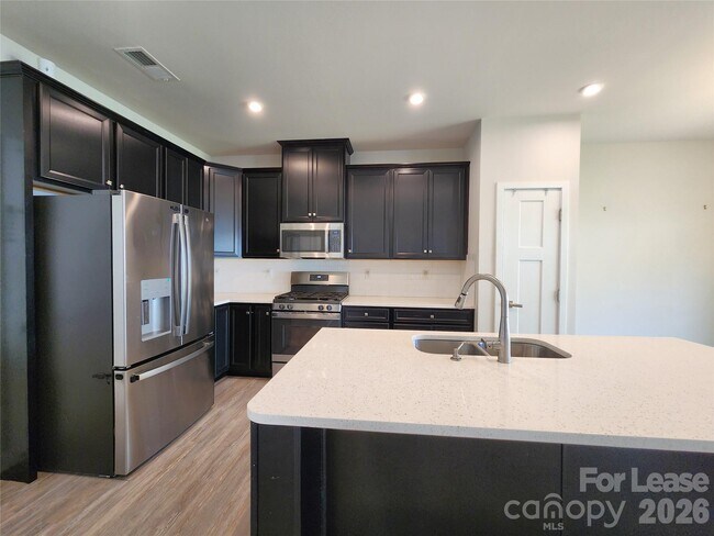 Building Photo - 10412 Dalton Woods Ct NW