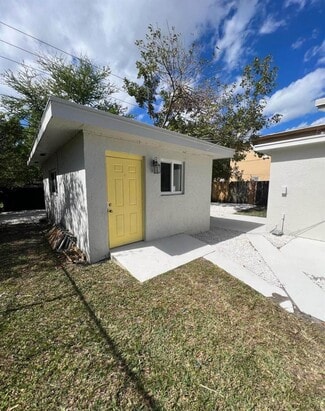 Building Photo - 741 NW 3rd Ave