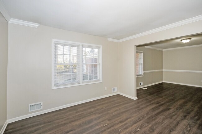 Foto del edificio - Split Level 4 Bedroom Home in Augusta, GA