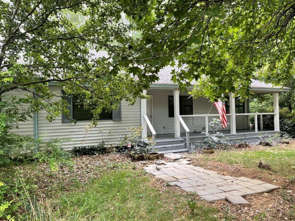 Primary Photo - 503 Robinson Ave