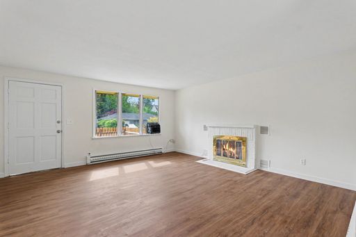 Foto del edificio - 18317 11th Ave NE