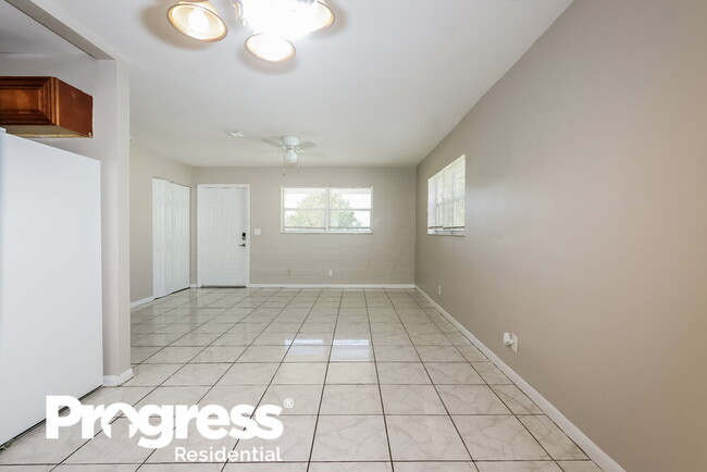 Foto del edificio - 207 SW 9th St