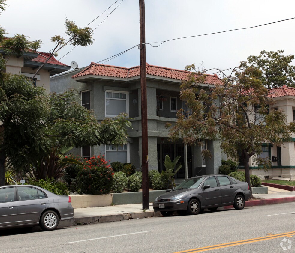 Building Photo - 1267 E Broadway