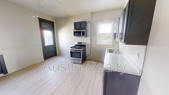 Foto del edificio - 4345 Bates St
