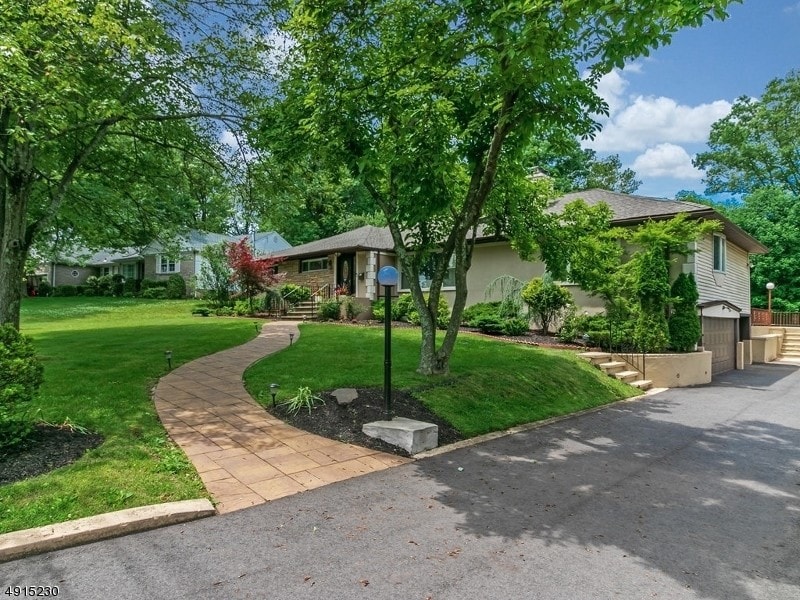 241 Pembrook Rd, Mountainside, NJ 07092 House Rental in Mountainside