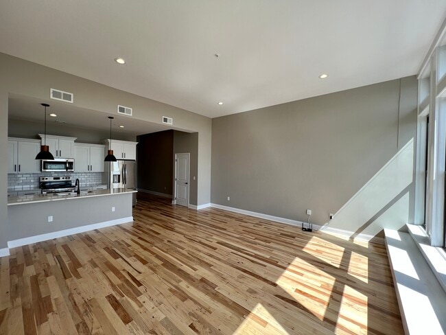 Foto del edificio - 409 Lackawanna Ave