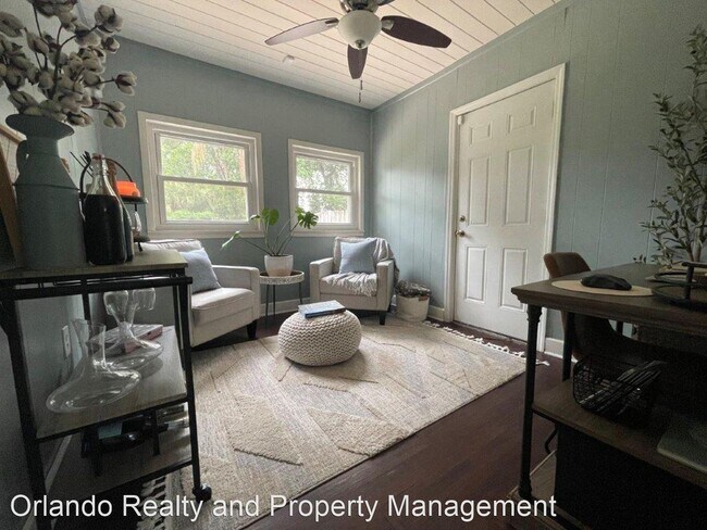 Foto del edificio - 2 br, 1 bath House - 11 E. Hazel Street