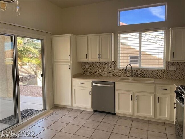Foto del edificio - 10820 Clarion Ln