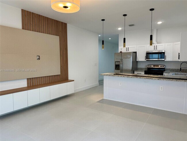 Foto del edificio - 11620 SW 241st St