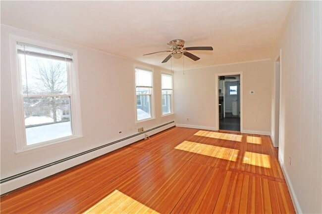 Building Photo - 65 Friendship St