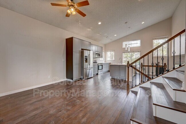Building Photo - 8710 Starwood Ln