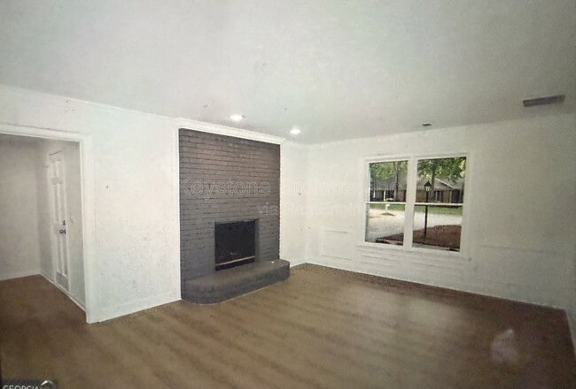 Building Photo - 401 Vardon Way