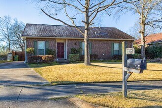 Building Photo - 6308 Tioga Rd