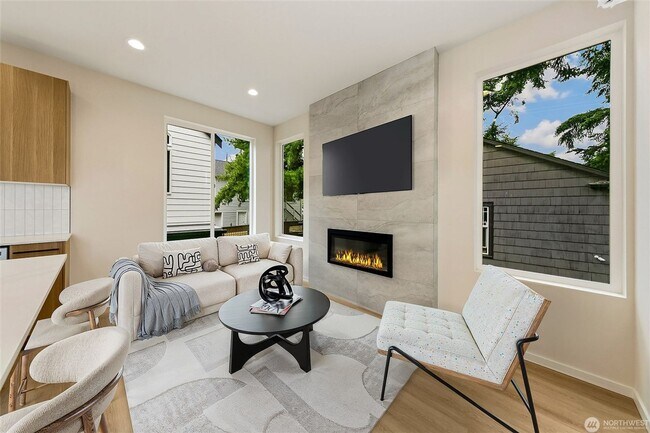 Foto del edificio - 9813 Linden Ave N