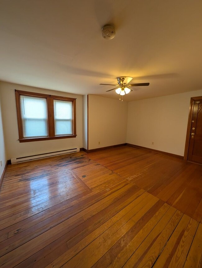 Building Photo - 18-20 Green Street