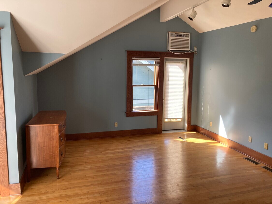 7315 University Ave, Middleton, WI 53562 House for Rent in Middleton