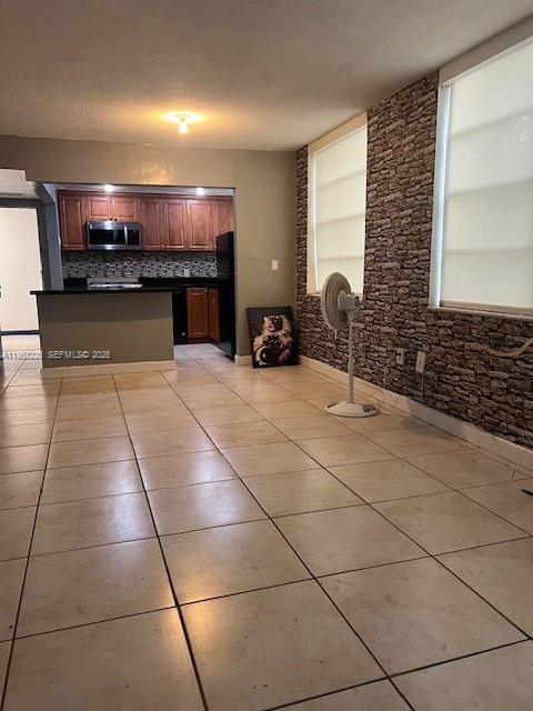 Foto del edificio - 2175 NE 170th St