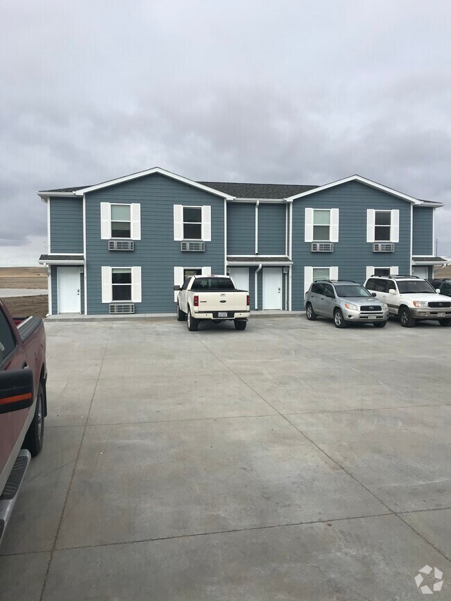 Apartments under 2,500 in Ogallala NE 3 Rentals