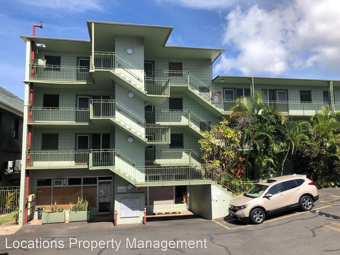 Primary Photo - 3518 Waialae Ave