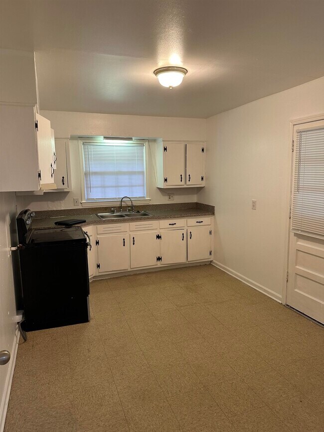 Foto del edificio - 580 Parkdale Dr