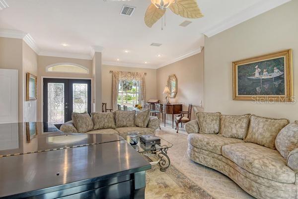 Foto del edificio - 9477 Cedar Ridge Ln