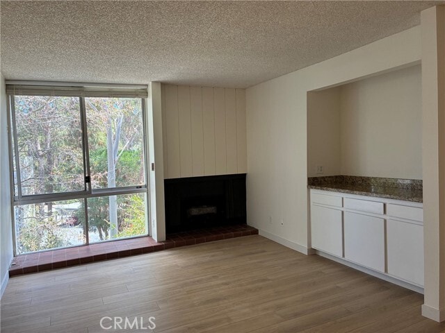 Building Photo - 3601 W Hidden Ln