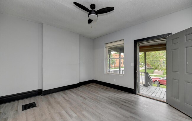 Foto del edificio - 814 S Ohio Ave