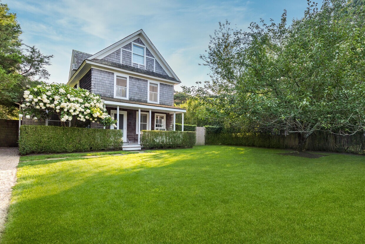 Foto principal - 286 Old Stone Hwy