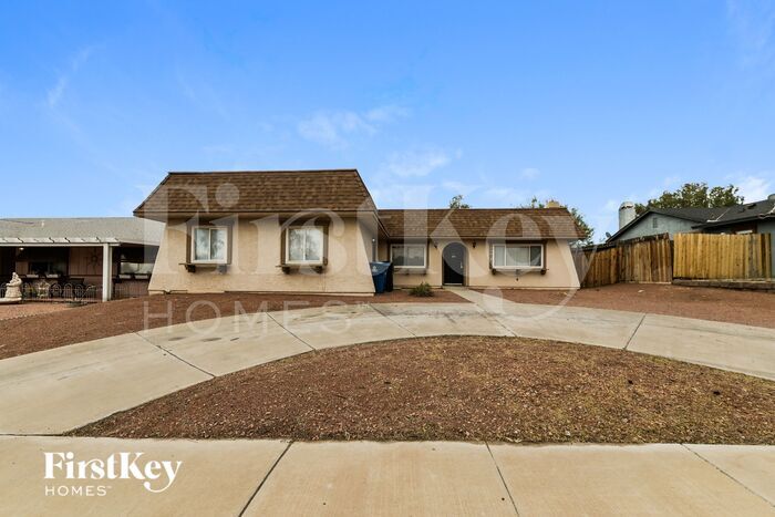 240 Palo Verde Dr  