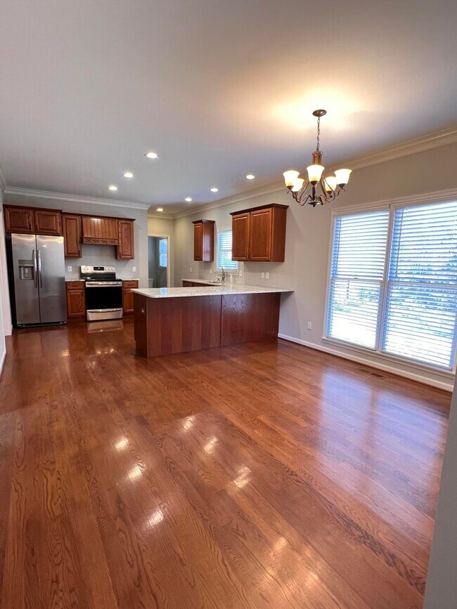 Foto del edificio - 4320 Creek Valley Way