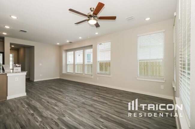 Foto del edificio - 1617 Palo Verde Wy