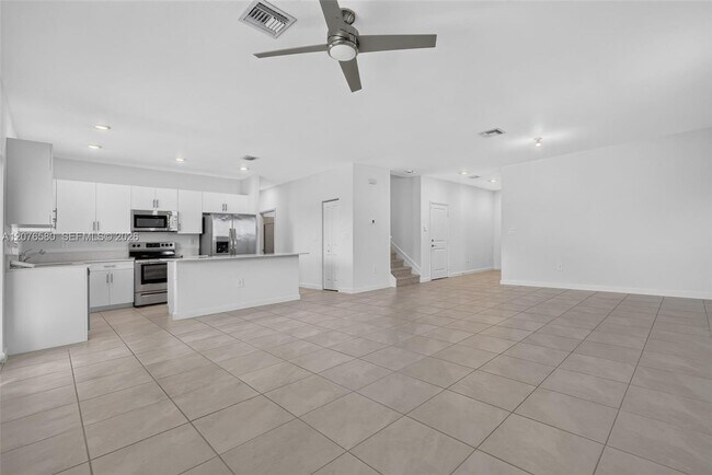 Foto del edificio - 11942 SW 239 St