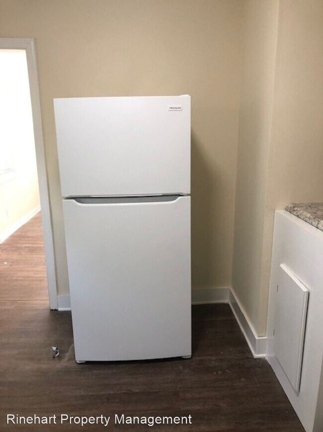 Building Photo - 2 br, 1 bath House - 1406 Edgewood Drive