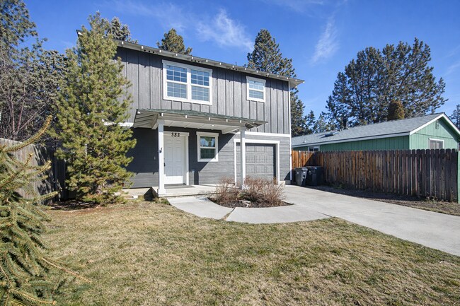 Building Photo - Updated 2x1 house with fully fenced backyard near the Old MiIl