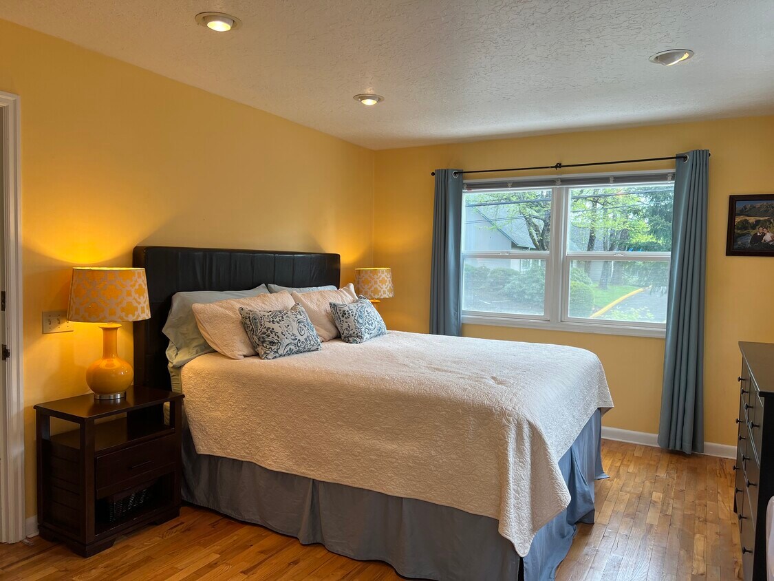Foto principal - 4115 SW 6th Ave