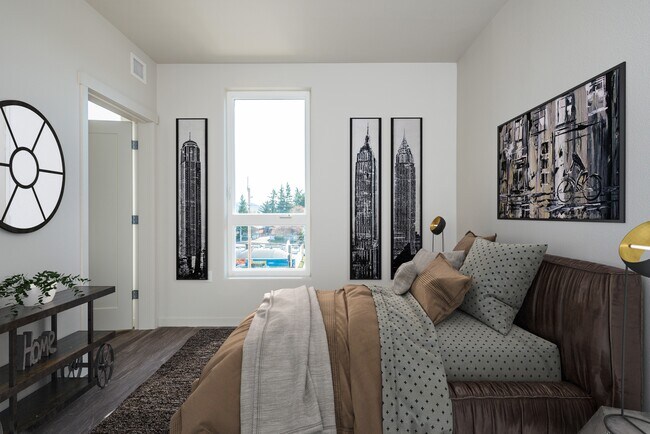 Amplias habitaciones w/Great espacio de guardarropas. - 459 Rock Apartments