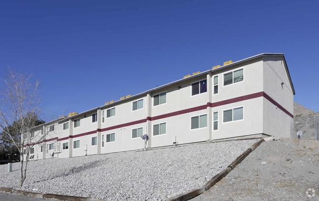 Building Photo - Briarwood Apartments