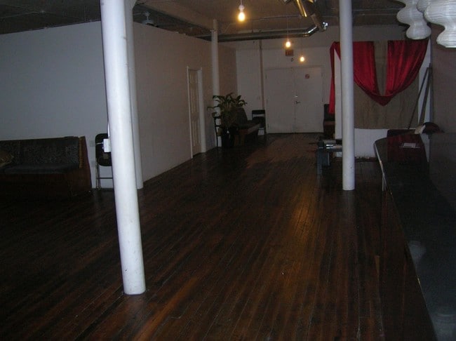 Building Photo - 2010 S. Wabash Ave
